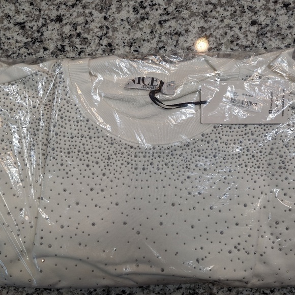 New Shiny Crewneck Sweatshirt, Lightweight Pullover, Oversized Rhinestone Hoodie - Picture 14 of 16